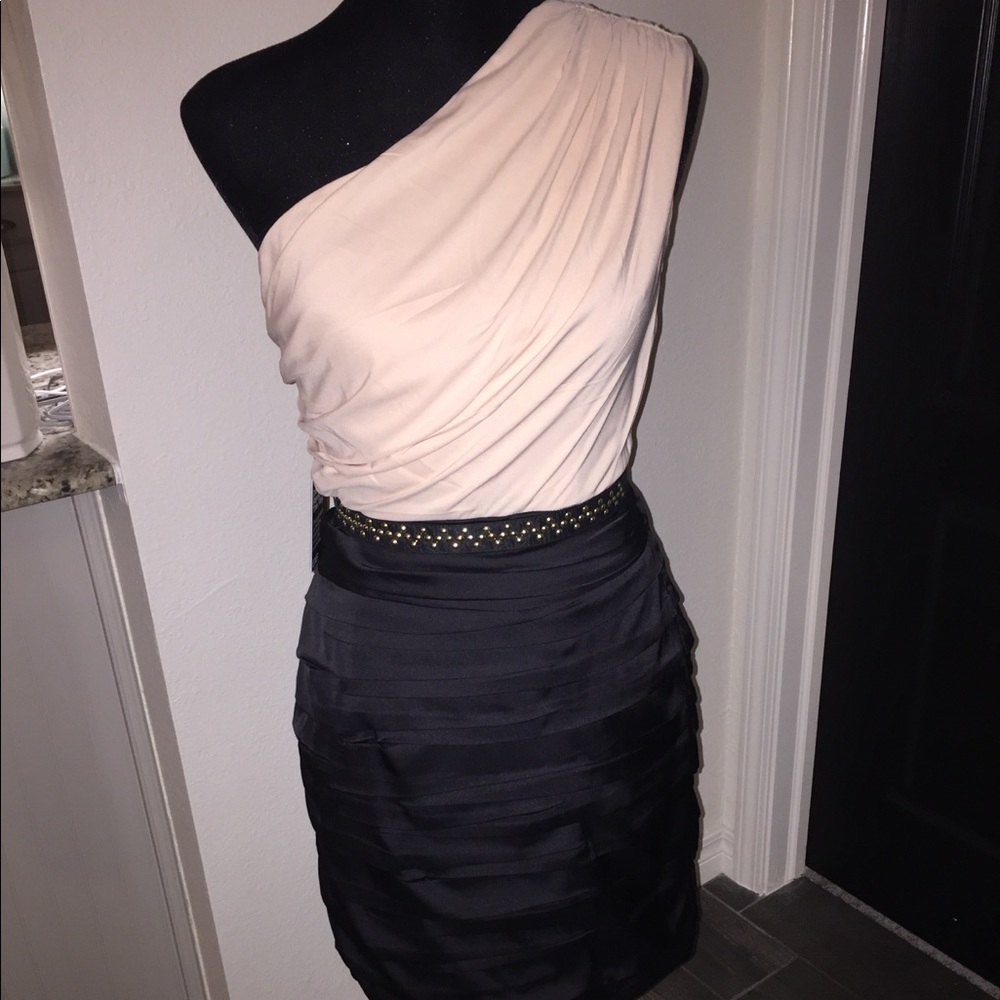 One shoulder cocktail dress